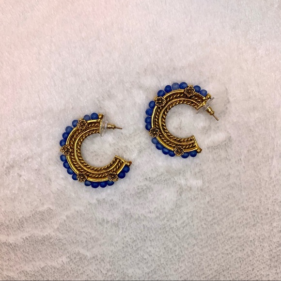 Antiquities Classic Blue Beaded Gold Hoop Earrings Vintage - Picture 3 of 6